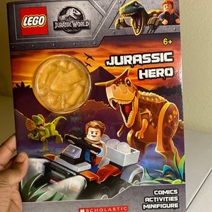 Lego Jurassic Hero Book (A9)